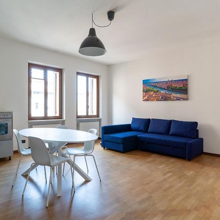 Residenza Al Corso Apartment เวโรนา ภายนอก รูปภาพ