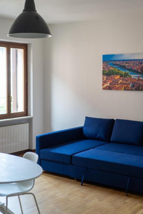 Residenza Al Corso Apartment เวโรนา ภายนอก รูปภาพ
